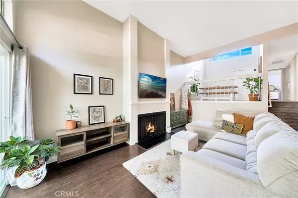 Fullerton, CA 92831,2915 Barrington Court