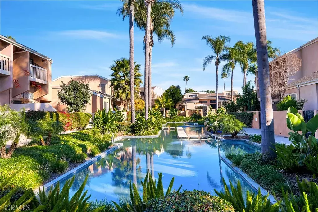 Fullerton, CA 92831,2915 Barrington Court