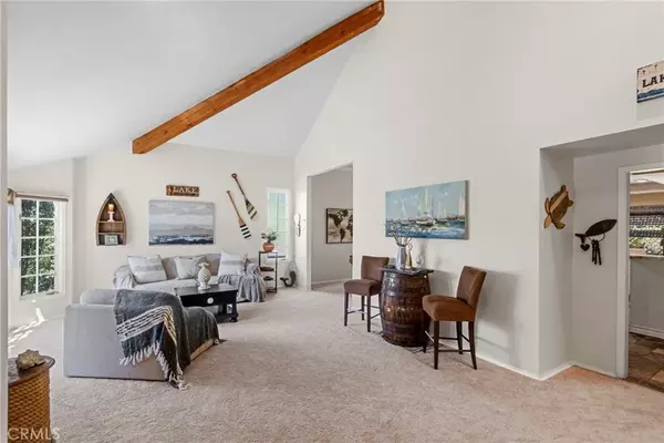 Mission Viejo, CA 92692,22642 Barlovento
