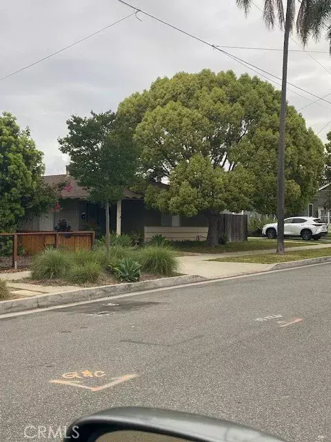 Orange, CA 92866,547 E Washington Avenue