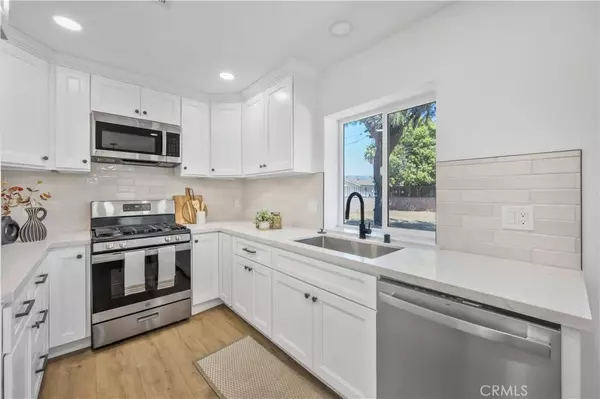 Highland, CA 92346,27142 Norwood Street