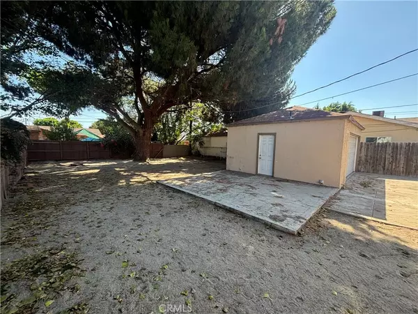 North Hollywood, CA 91606,11560 Kittridge Street