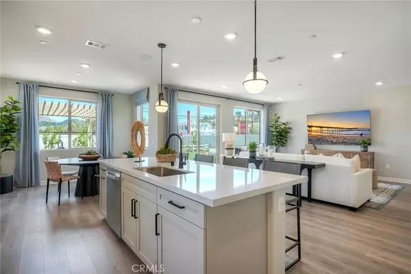 Escondido, CA 92026,2046 Woolem Place