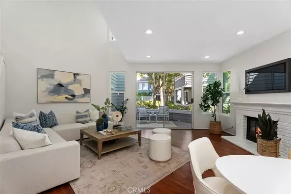 Newport Beach, CA 92660,132 Westport #78