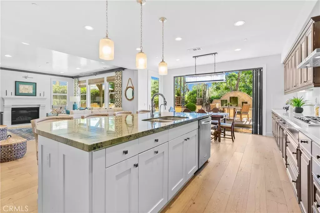 Rancho Mission Viejo, CA 92694,10 Alza Street