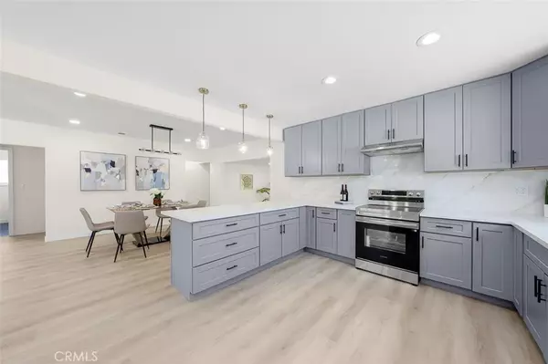San Diego, CA 92103,3505 Ibis Street