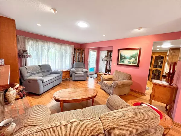 Santa Ana, CA 92701,2021 Kristi Lane