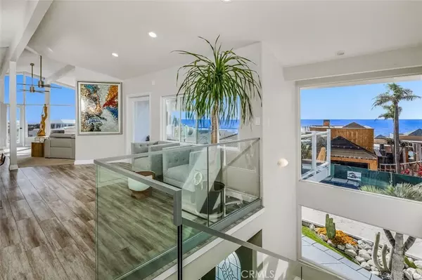 Laguna Beach, CA 92651,2 Camel Point Drive