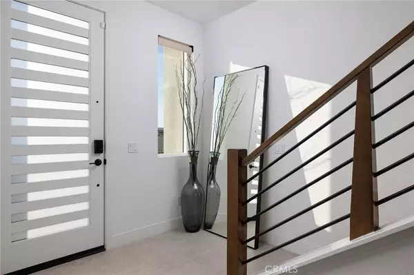 Tustin, CA 92782,16328 Helber Way