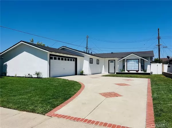 15882 Malm Circle, Huntington Beach, CA 92647