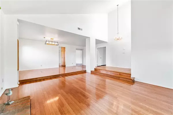 15946 Clarendon Street, Fountain Valley, CA 92708
