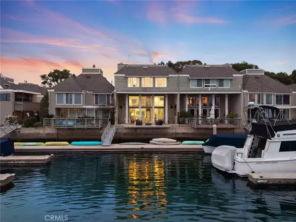 Huntington Beach, CA 92649,16449 Wimbledon Lane