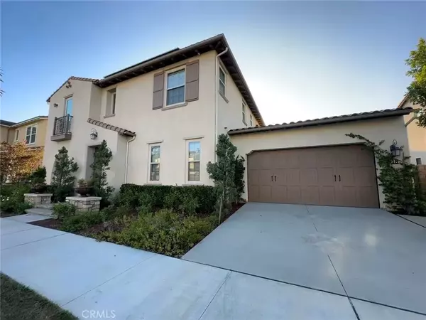 Tustin, CA 92782,18 Meadow Pl