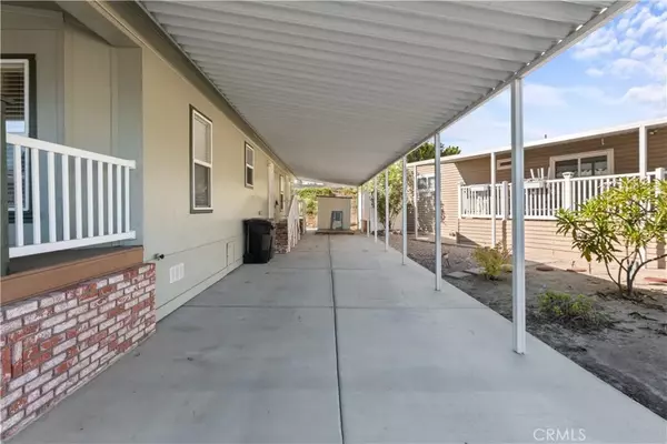 Fullerton, CA 92835,2851 Rolling Hills Drive #77