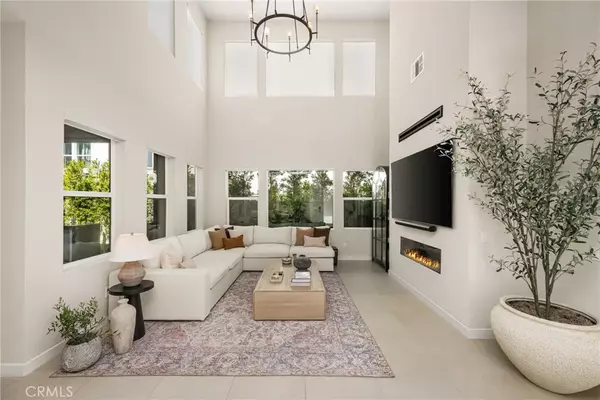 Lake Forest, CA 92630,211 Brackens