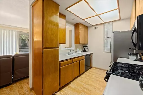 Lancaster, CA 93536,2835 W Avenue K12 #202