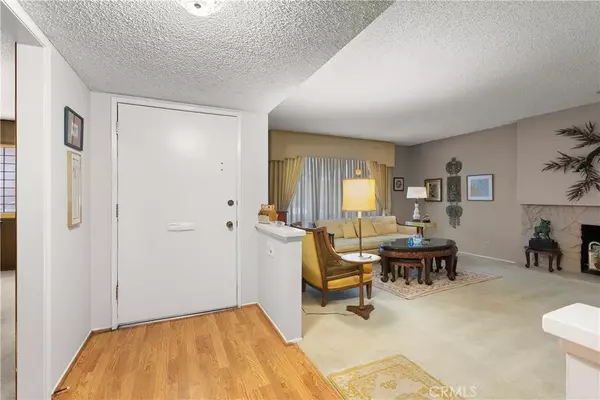Huntington Beach, CA 92646,21361 Lemontree Lane