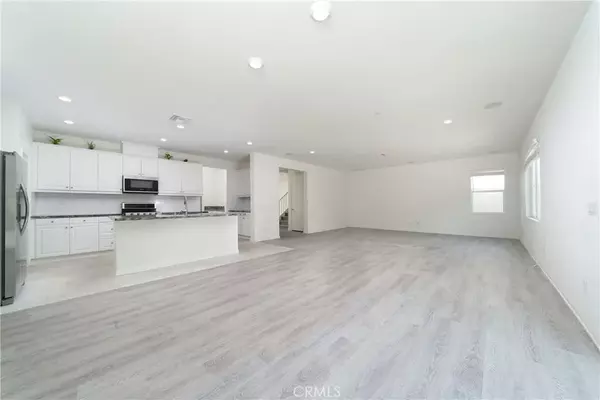 Riverside, CA 92507,21145 Sutter Creek Court