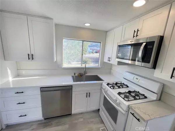 29 Palms, CA 92277,71630 29 Palms Hwy #1