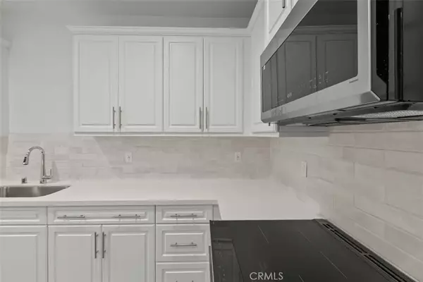 Anaheim, CA 92802,246 S Cascade Palm Drive