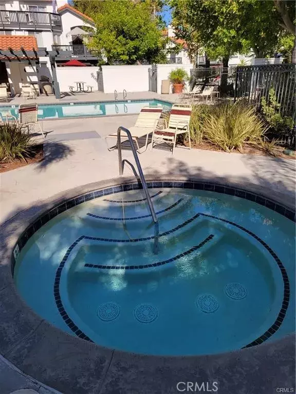 Rancho Santa Margarita, CA 92688,54 Dianthus