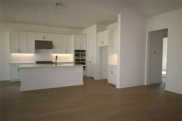 Canyon Country, CA 91350,28909 Verdure Court