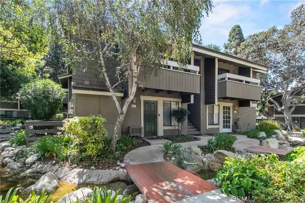 126 Streamwood, Irvine, CA 92620