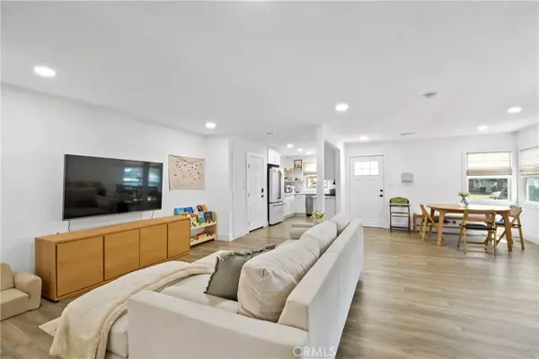 Santa Ana, CA 92707,1326 S Baker Street