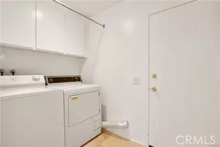 Irvine, CA 92612,152 Stanford Court #76