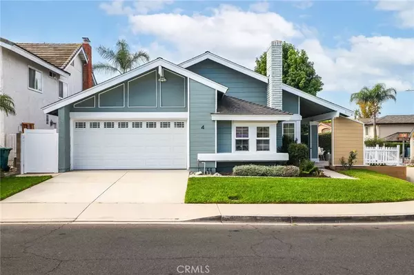 4 Aberdeen Street, Irvine, CA 92620