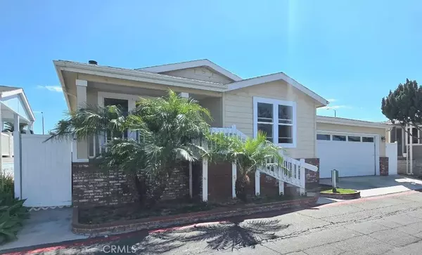 Huntington Beach, CA 92646,20701 Beach Blvd #65