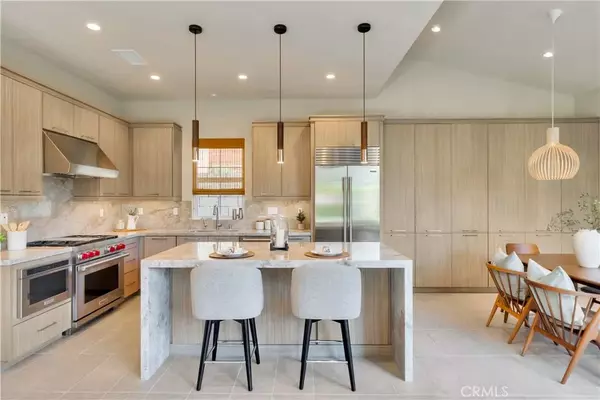 111 Linda Vista, Irvine, CA 92618