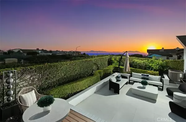 Corona Del Mar, CA 92625,10 White Water Drive