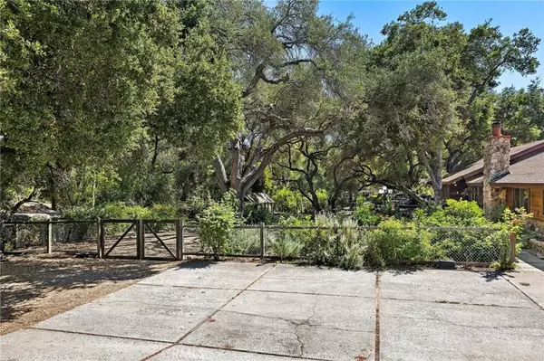 Trabuco Canyon, CA 92679,19735 Live Oak Canyon Rd