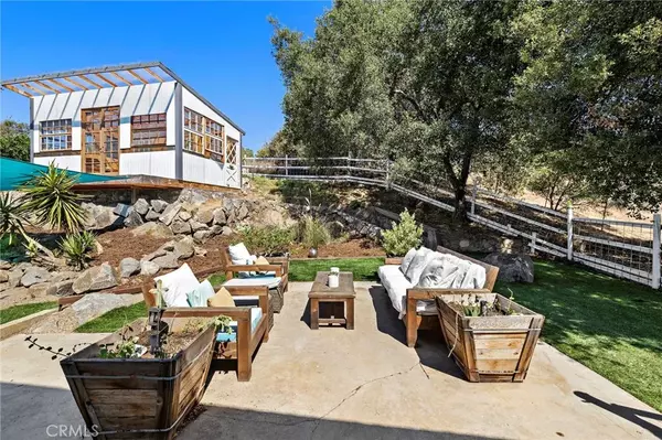 Fallbrook, CA 92028,1548 Rice Canyon