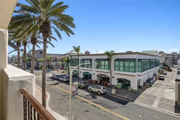 Huntington Beach, CA 92648,308 5th Street