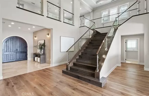 Irvine, CA 92602,224 Clear Falls