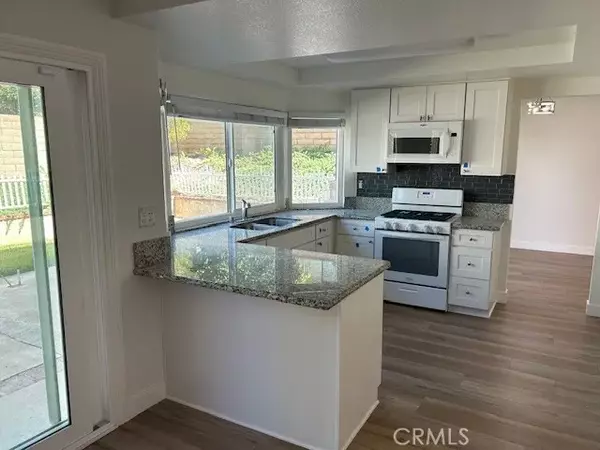 Lake Forest, CA 92630,22071 Pheasant Street