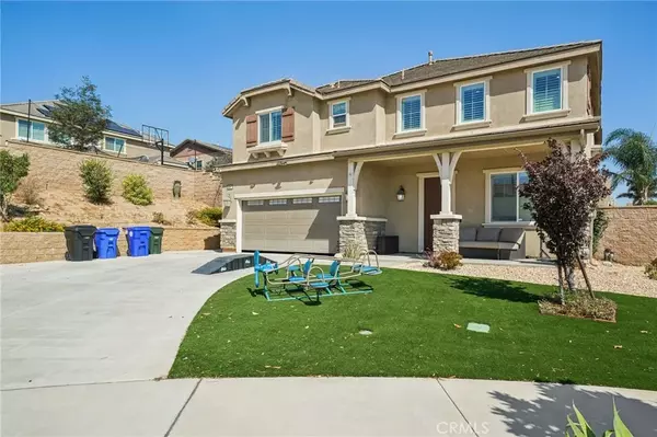 Fontana, CA 92336,5365 Pine Leaf Avenue