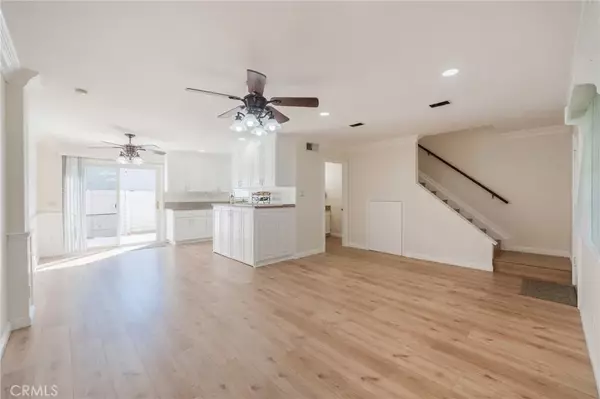 Huntington Beach, CA 92646,9667 Durham