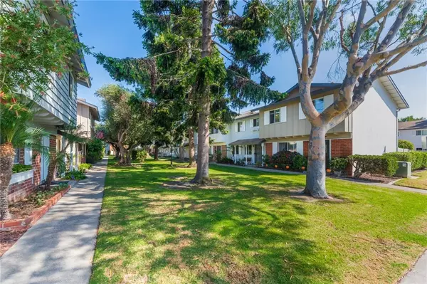 Huntington Beach, CA 92646,9667 Durham