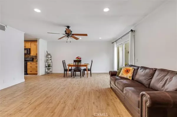 Lake Forest, CA 92630,21729 Lake Vista Drive