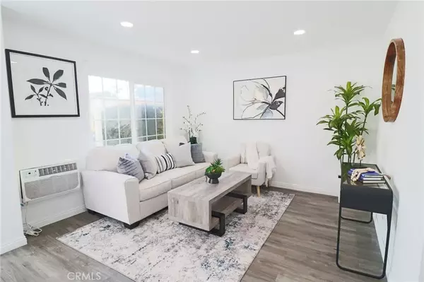 Santa Ana, CA 92706,1602 N King Street #E1