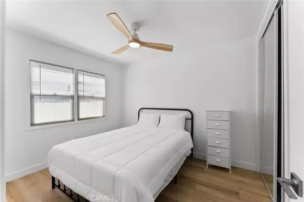 Pacific Beach (san Diego), CA 92019,2077 Reed Ave.