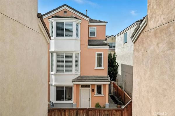 12658 Antigua Court, Lynwood, CA 90262