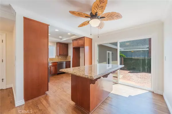 Huntington Beach, CA 92647,15871 Belfast Lane