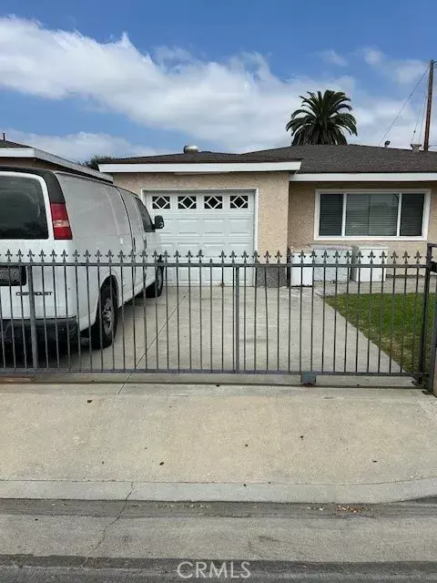 Fullerton, CA 92832,521 E Patterson Way
