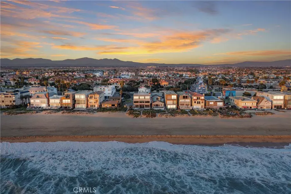 Sunset Beach, CA 90742,16601 S Pacific Avenue