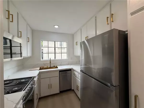 Mission Viejo, CA 92691,23362 La Mar #A