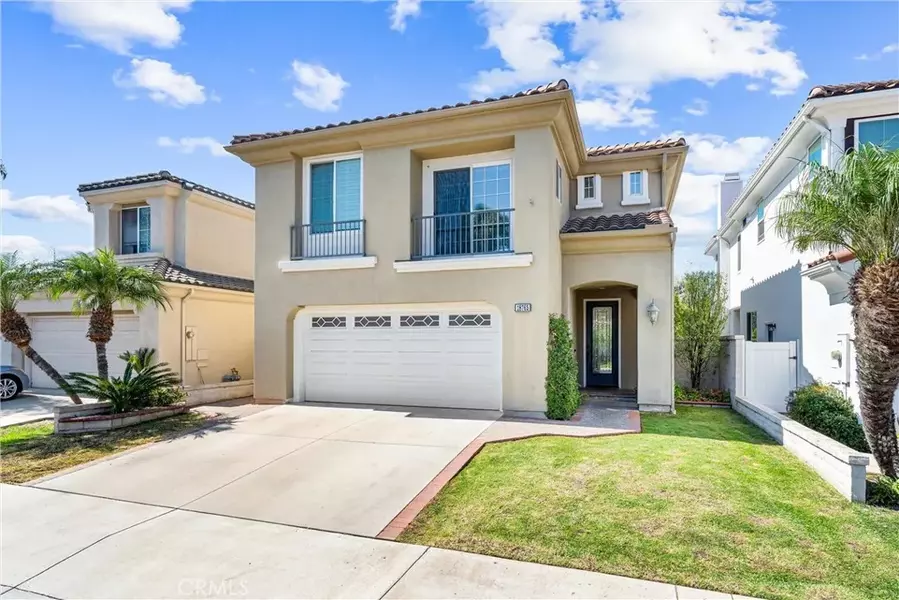 18765 Stratton Lane, Huntington Beach, CA 92648